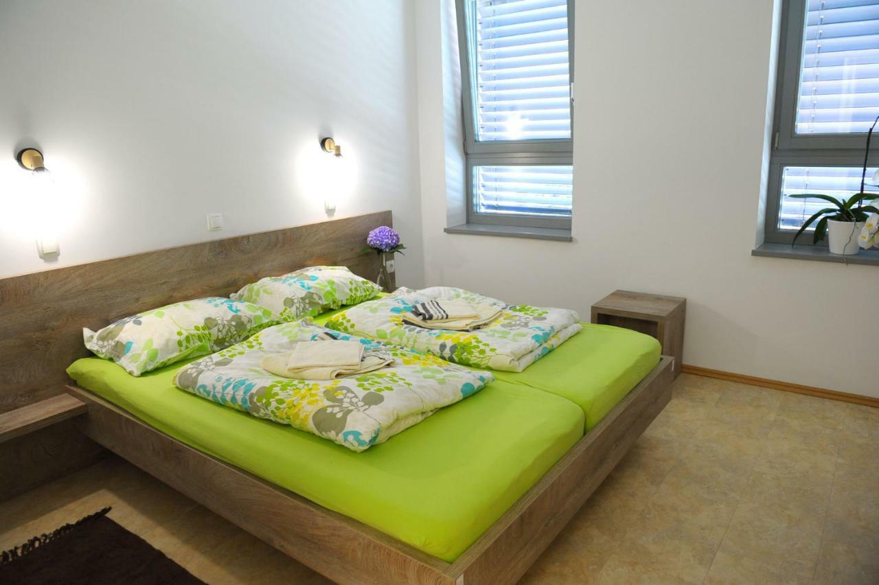 Hostel Ormoz Exterior foto